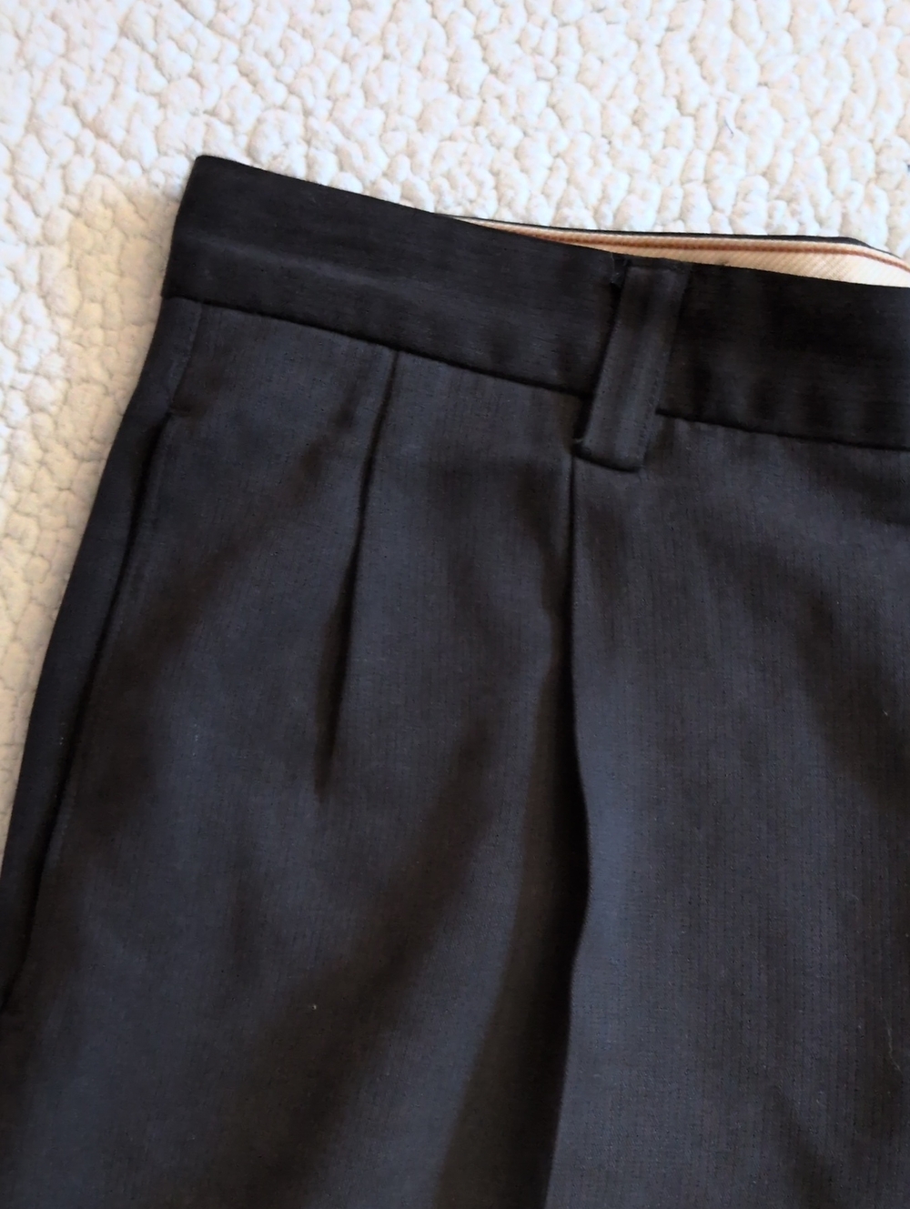 Tommy Bahama 100% Silk Chino Shorts Gorpcore Golf Resortwear Summer Cruise Prepp - Picture 3 of 7